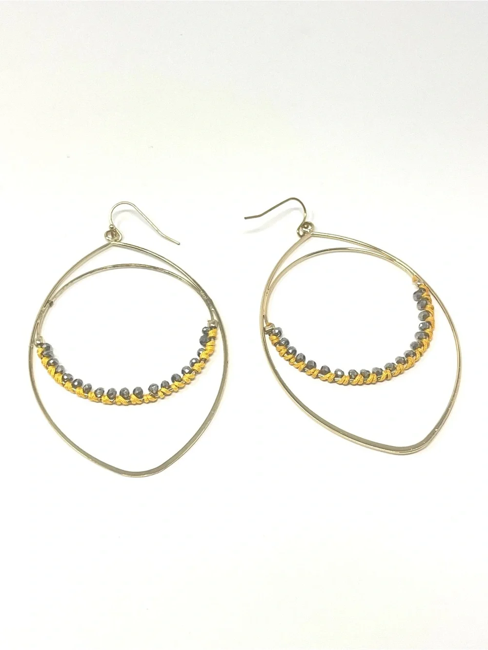 New Anthropologie Hoop Beaded Earrings Gold